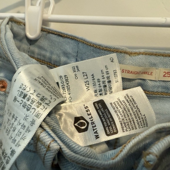 Levi’s Ribcage Straight Ankle - Picture 5 of 5